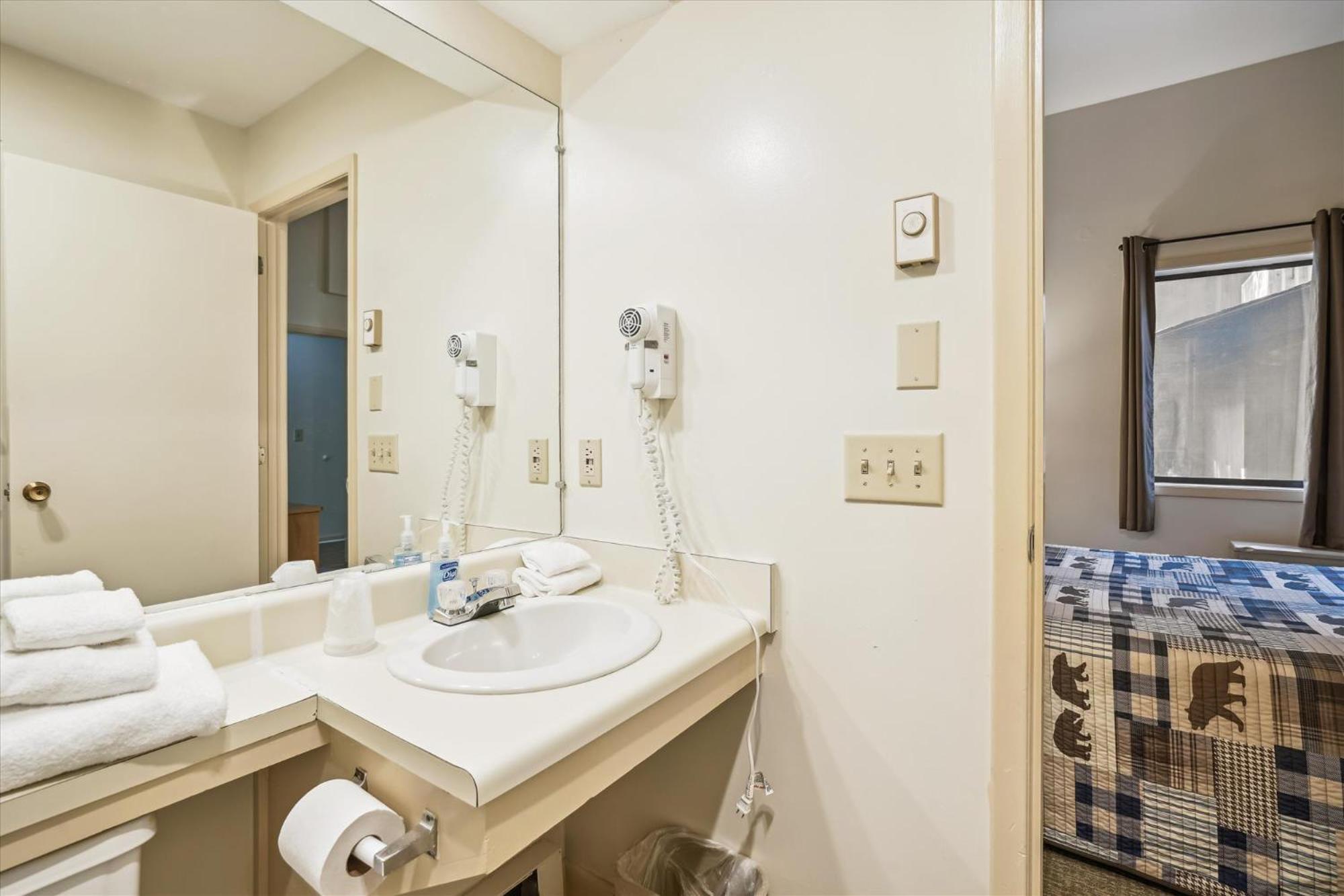 Cedarbrook Queen Suite 106 كيلنغتون المظهر الخارجي الصورة
